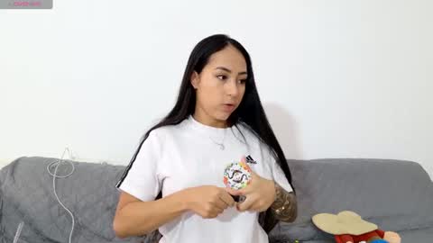vanessaadol online show from 07.25.26