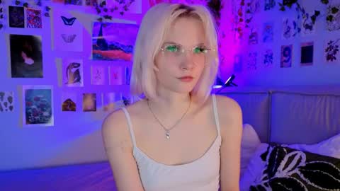 Vanessa online show from 04.30.26