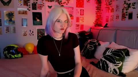 Vanessa online show from 06.10.26