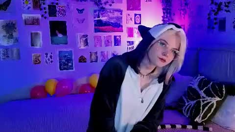 Vanessa online show from 06.18.26