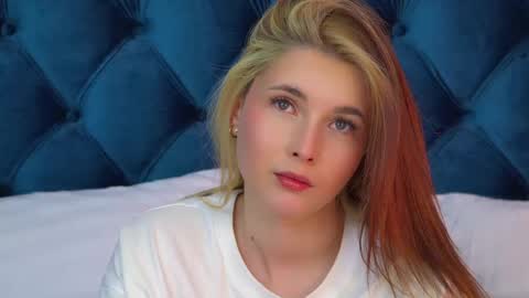 Vanessa online show from 04.29.26