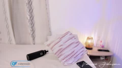 Snapshot of vanessajohnsonn chatting on 01.23.25 vanessajohnsonn online show from 01.23.25