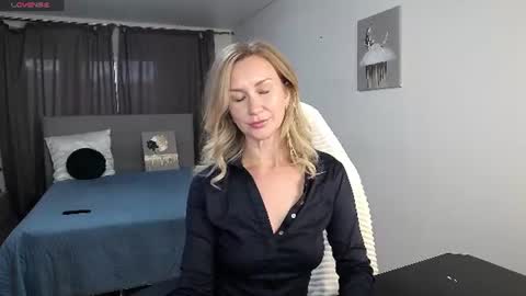 Vanessa  online show from 07.16.26