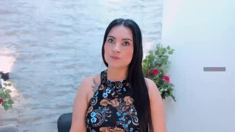 vanessamirren online show from 10.16.25