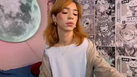 Snapshot of vanessaray__ chatting on 10.28.25 Vanessa online show from 10.28.25