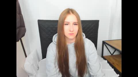 VanessaTrue online show from 02.06.26