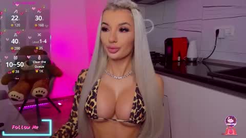 Snapshot of vanessavanne chatting on 01.17.26 Vanessa online show from 01.17.26