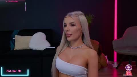 Vanessa online show from 07.12.26