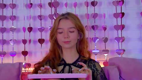 Snapshot of vanessavienne chatting on 02.10.26 VanessaVienne online show from 02.10.26