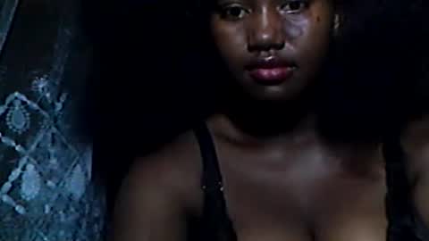 vaniah321 online show from 01.10.25