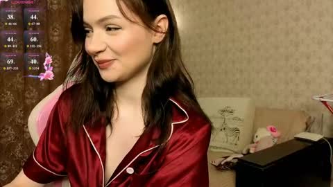   Mila    online show from 05.02.26