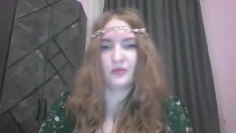 Snapshot of vanilladesire chatting on 05.26.26 vanilladesire online show from 05.26.26
