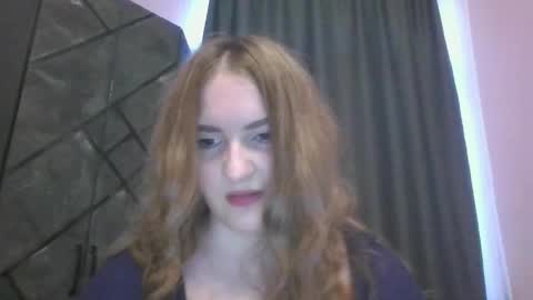 Snapshot of vanilladesire chatting on 05.28.26 vanilladesire online show from 05.28.26
