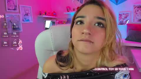 vanillafairy_ online show from 06.17.26