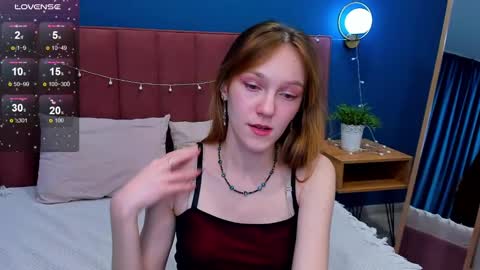 Snapshot of vanillakelly chatting on 02.08.25 Sofia online show from 02.08.25