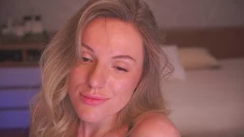 Snapshot of vanille_mystery chatting on 06.30.26 Sophie online show from 06.30.26
