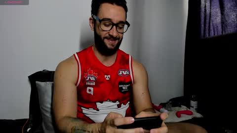 Van online show from 02.27.25