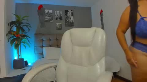 vannelope_bigboobs online show from 10.30.25