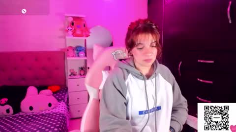 Snapshot of vannessa_shy chatting on 02.23.26 Vanesa online show from 02.23.26