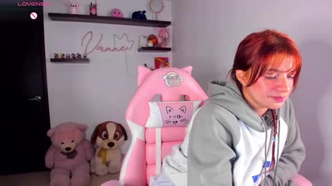 Snapshot of vannessa_shy chatting on 03.28.26 Vanesa online show from 03.28.26