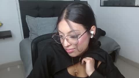 vane online show from 09.14.25