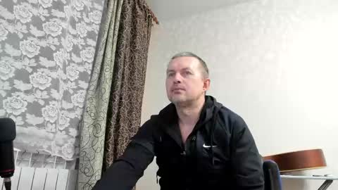 Snapshot of vano_822 chatting on 02.17.25 vano_822 online show from 02.17.25