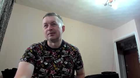 Snapshot of vano_822 chatting on 09.09.25 vano_822 online show from 09.09.25