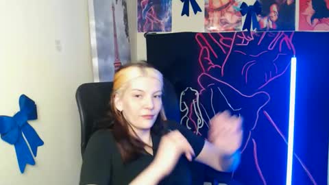 Vanessa online show from 04.07.26