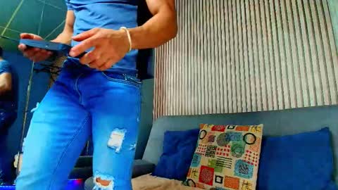 Vans Ross online show from 03.02.26