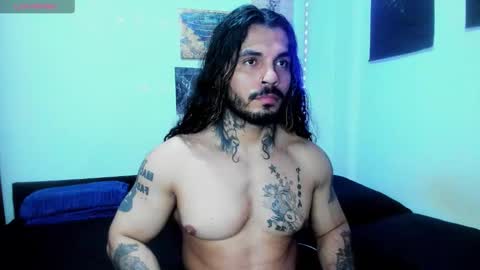 vanvelckan_ online show from 01.18.26