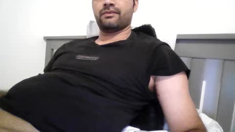 Snapshot of varghese28 chatting on 11.24.25 kerala mallu boy online show from 11.24.25