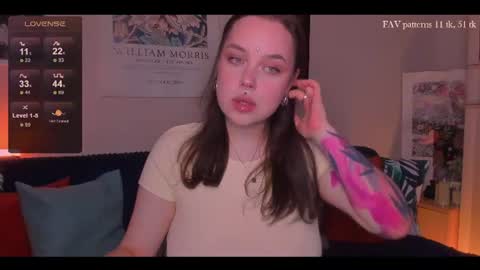 Snapshot of varvaraola chatting on 07.25.26 Hi hi Im Varya next stream 04122024 at 9 a.m GMT1 NEW PHOTOS ALREADY HERE online show from 07.25.26