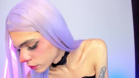  Varya Ferreira - independent model  online show from 01.14.26