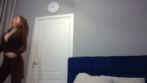 Snapshot of vasilisaaa334 chatting on 04.01.26 VASILISA online show from 04.01.26