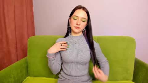 Snapshot of vasilisalove chatting on 12.31.24 VasilisaLove online show from 12.31.24