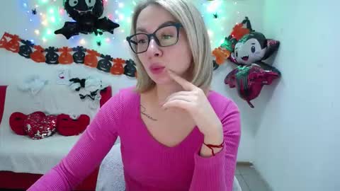 Vasilisa online show from 10.17.25