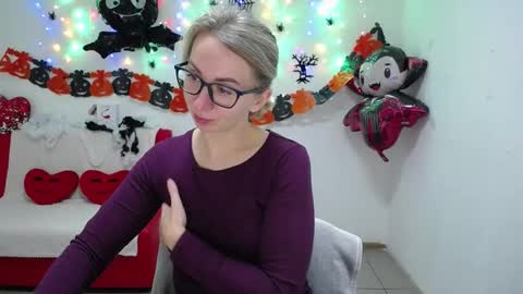 Vasilisa online show from 10.22.25