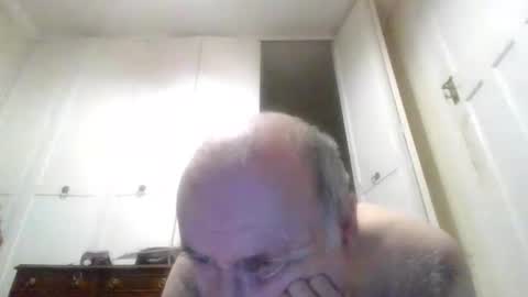 vaughan1010 online show from 03.08.26