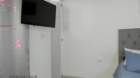 Hi Im Vayolet online show from 02.13.25