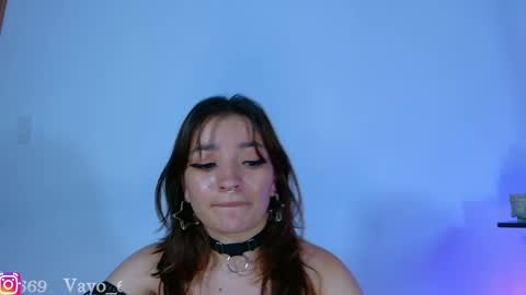 Snapshot of vayolett_dakotta chatting on 02.16.25 Vayolett online show from 02.16.25