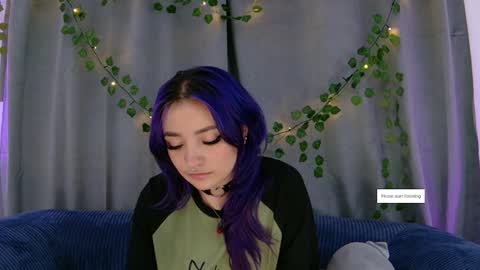 Snapshot of vayolett_dakotta chatting on 12.23.25 Vayolett online show from 12.23.25