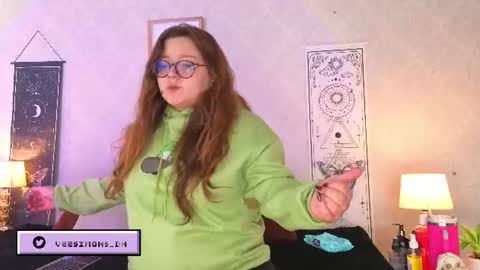 Vee Simons online show from 06.24.26