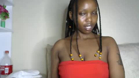 Snapshot of veey_dellah chatting on 01.19.26 veey online show from 01.19.26