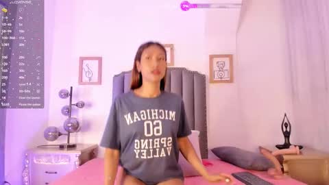   online show from 10.04.25