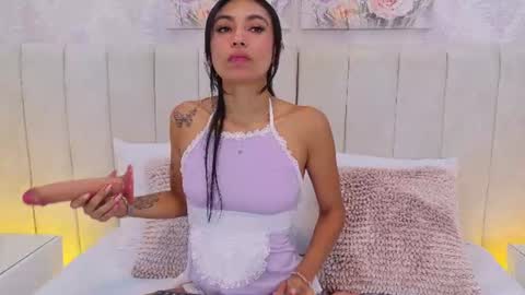 Snapshot of vega_sara chatting on 07.16.26 Mia brando online show from 07.16.26
