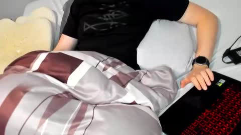 Snapshot of veganbadass6969 chatting on 09.22.25 D online show from 09.22.25