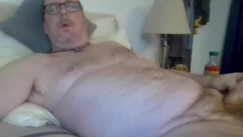 Snapshot of vegasstef chatting on 02.08.25 vegasstef online show from 02.08.25