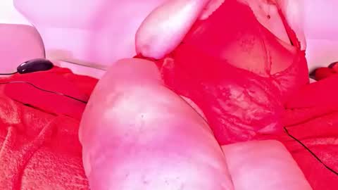 Snapshot of veheveun chatting on 02.19.26 Vehe Veun online show from 02.19.26