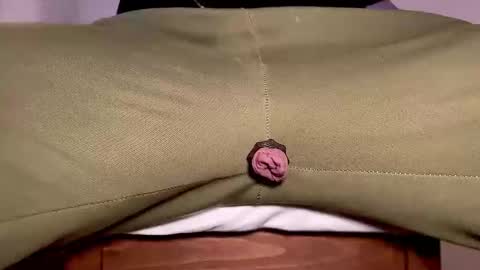 Snapshot of veiny_thing chatting on 12.18.25 veiny_thing online show from 12.18.25