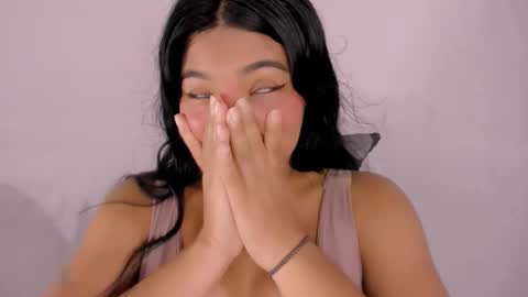 Snapshot of veky_saliva01 chatting on 03.11.26 camila online show from 03.11.26